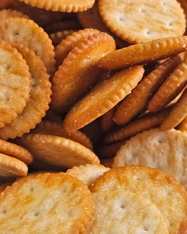 Salted savoury crackers